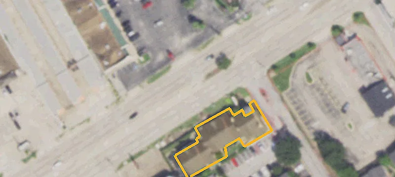 Unrestricted Commercial Land Site