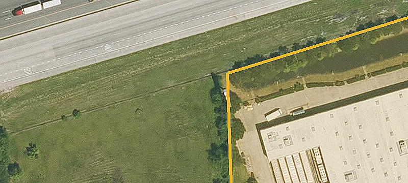 Retail Suite with Interstate Exposure
