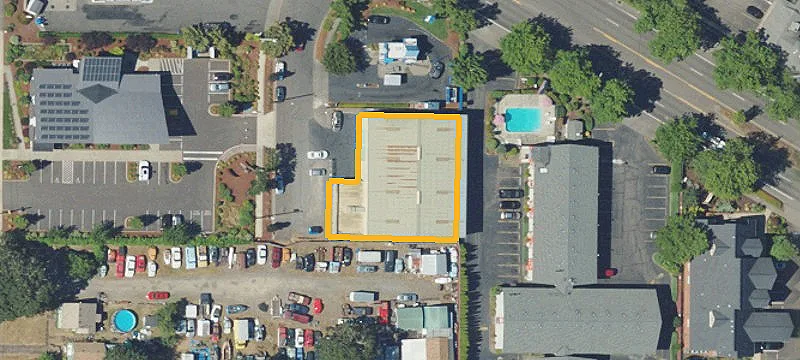 Insulated Warehouse with Office/Showroom