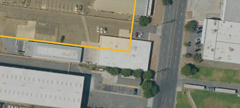 Freestanding Distribution Building