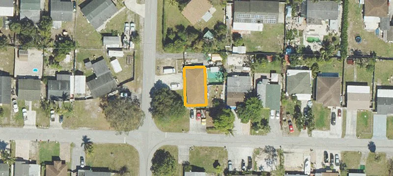 CBS Duplex with Private Backyards