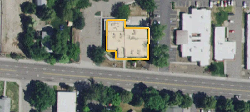 Remodeled Bar & Grill for Lease
