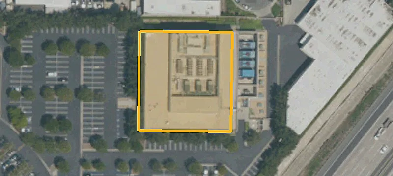 Raised-Floor Data Center Building