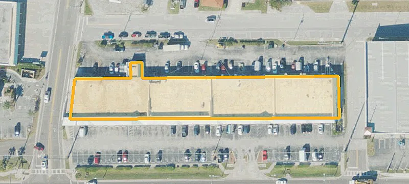 Restaurant-Ready Retail Center