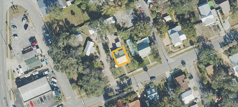 Fully Occupied 6-Unit Community