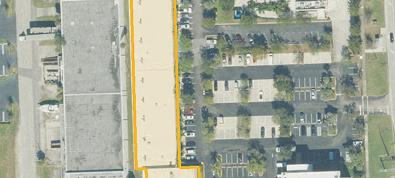 Multi-Store Retail Shopping Plaza