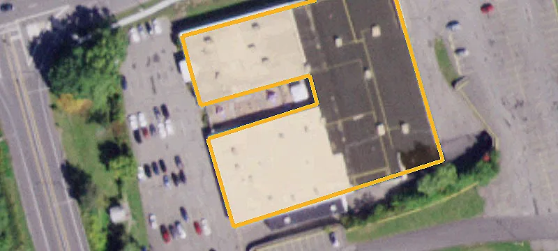 Retail Space with High Visibility
