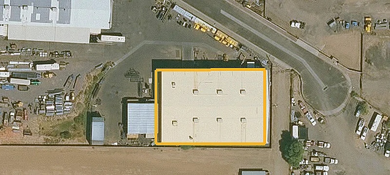 Light Industrial Warehouse with Yard