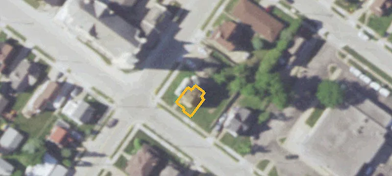 Updated Upper-Lower Duplex