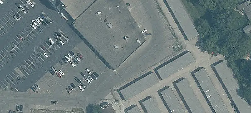 Retail Strip Center Spaces Available