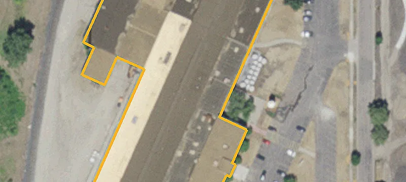 Warehouse Retail-Adjacent Suite