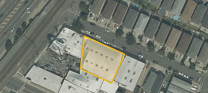 Clear-Span Warehouse with Drive-Ins