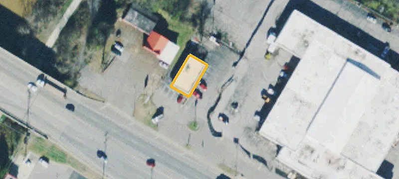 Downtown Retail Space with Visibility