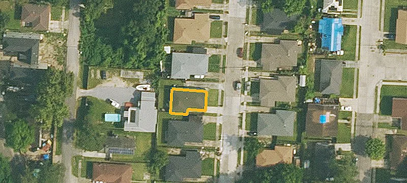 Duplex with Separate Utilities