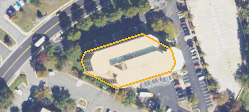 Office Spec Suites with Amenity Zone