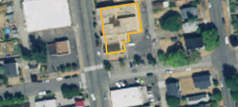 Office-Retail Building with Commercial Kitchen