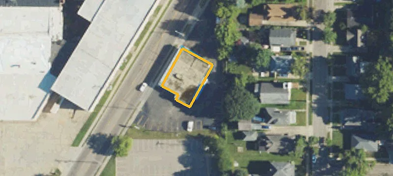 Automotive Shop with Overhead Doors