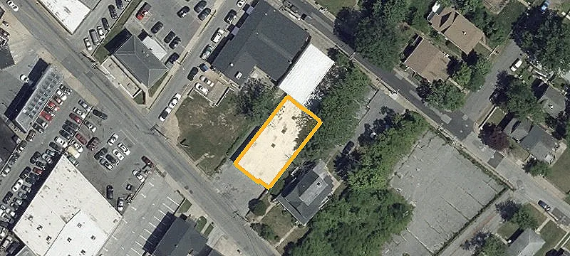 Warehouse/Flex Building with Drive-In Doors