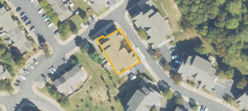 Townhome-Style Condo with Garage