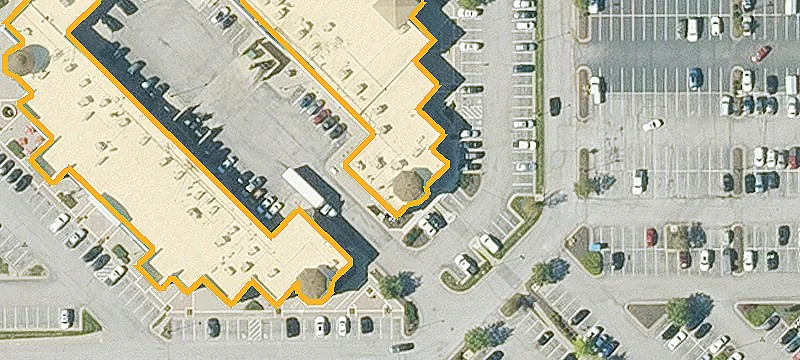 Retail Storefront in High-Density Corridor