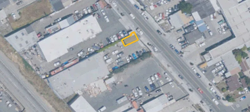 Industrial Warehouse with Enclosed Yard