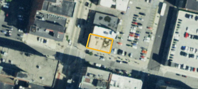 Freestanding Corner Restaurant Building