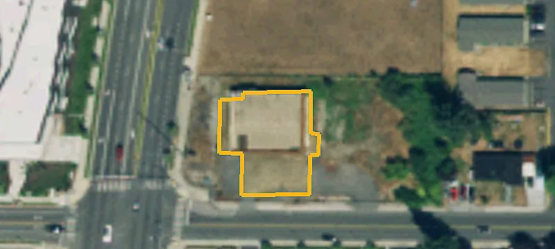 Standalone Retail Building