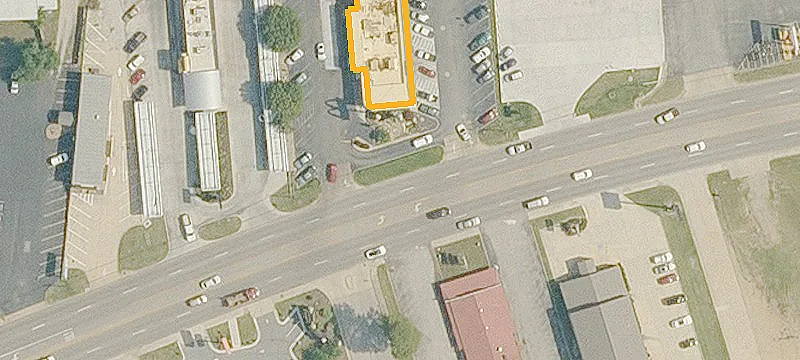 New Retail Space on Main Thruway