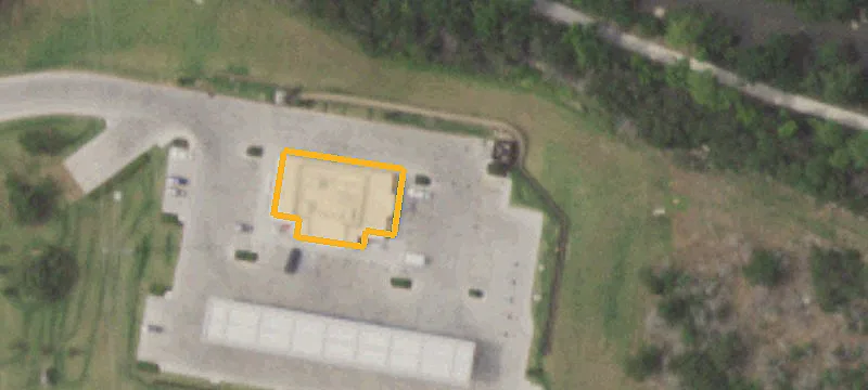 Divisible Retail Land Pad Sites
