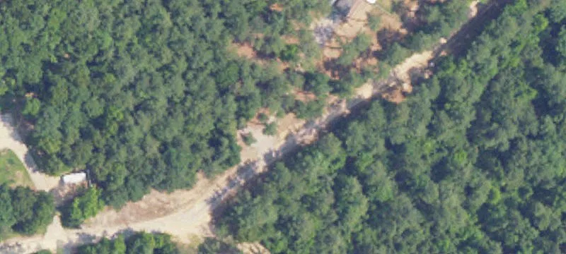 Land Parcel with Private Right-of-Way