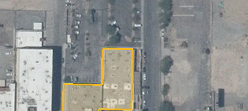 Commercial Land at Signalized Intersection