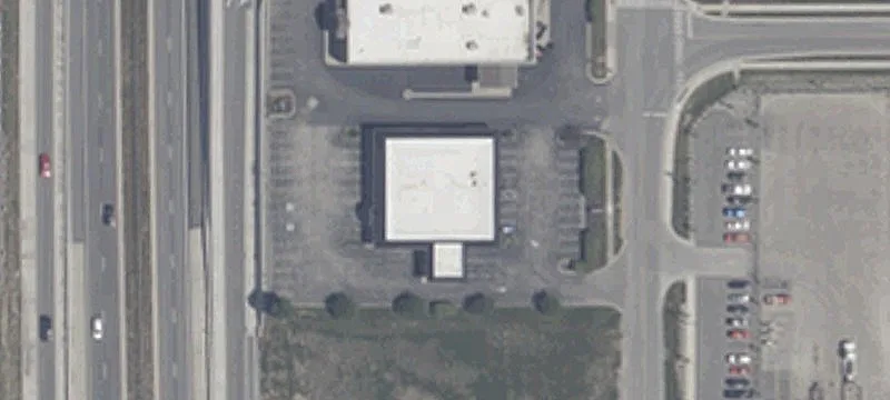High-Visibility Standalone Retail Building