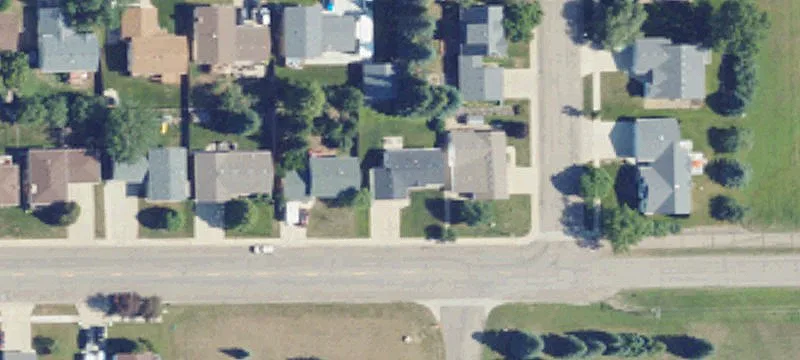 South-Facing Walkout Home Lot