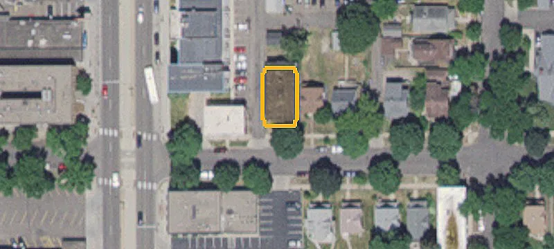 Multifamily Building with Detached Garage