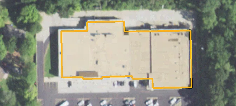 Retail Space in Tall Pines Center