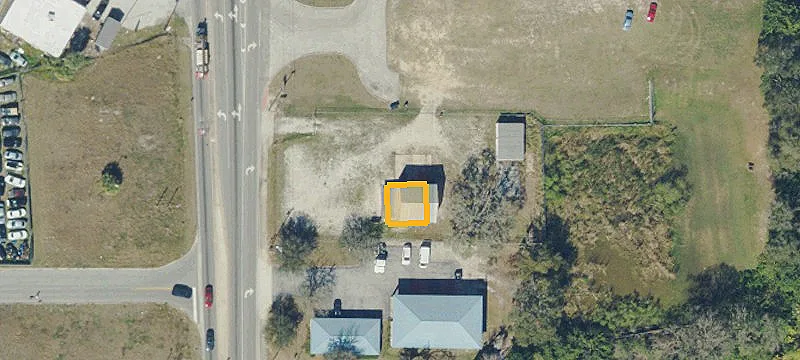 Commercial Land at Signalized Intersection