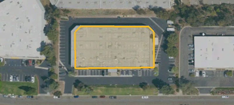 Multi-Tenant Warehouse with Drive-Access