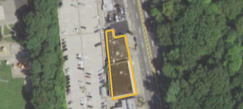 Highly Visible Retail Building