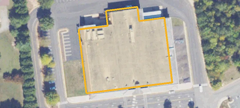 Signalized Intersection Commercial Land