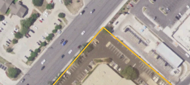 Multi-Tenant Office/Service Center