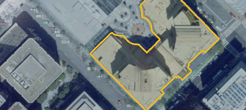 Retail Dining in Mixed-Use Center