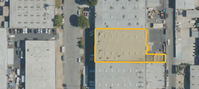 Warehouse with Fenced Yards
