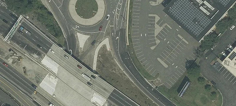 Office Building with Easy Highway Access
