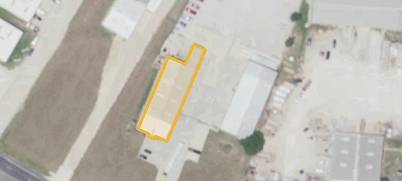 Manufacturing Warehouse with Secured Yard