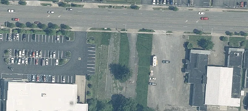 Commercial Land with Major Frontage