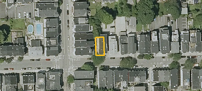 Three-Bedroom Apartment with Deck