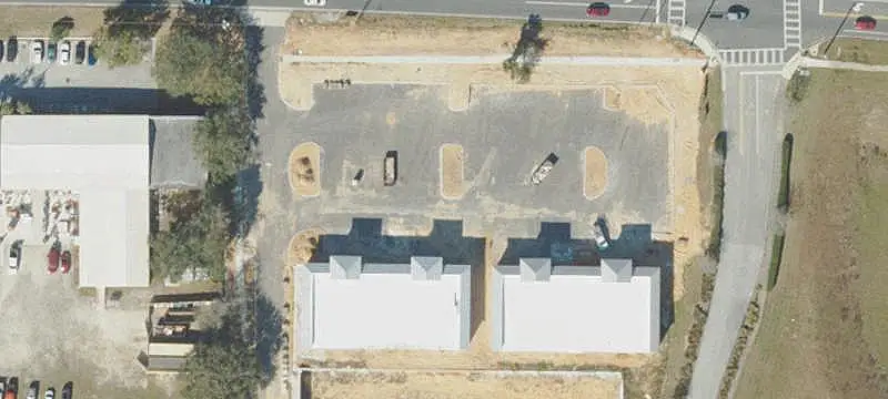 Single-Tenant Net-Leased Office/Retail Building