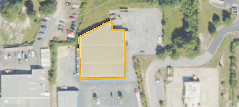 Large Retail Space with Loading Dock