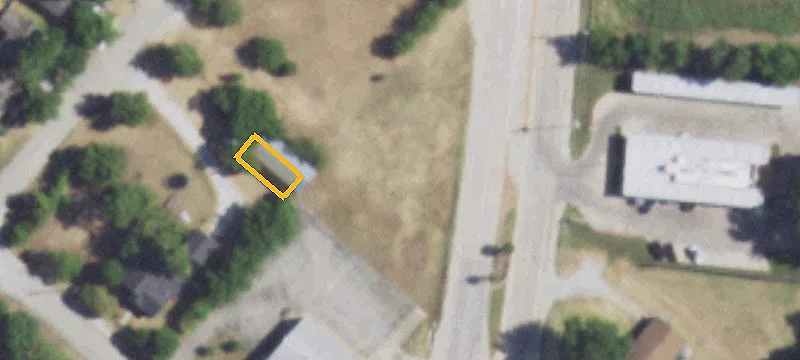 Commercial Land with Major Road Frontage