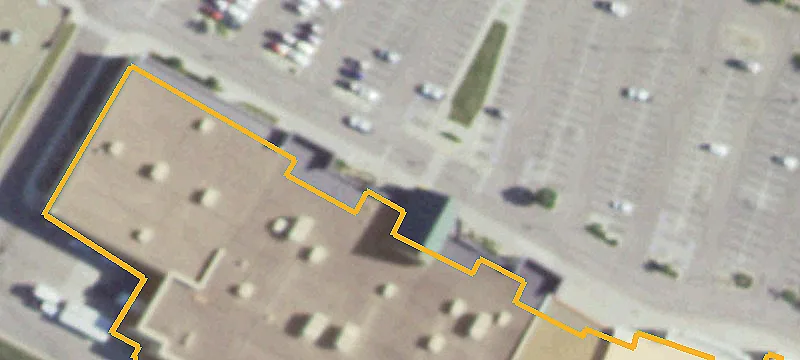 High-Frontage Retail Shopping Center
